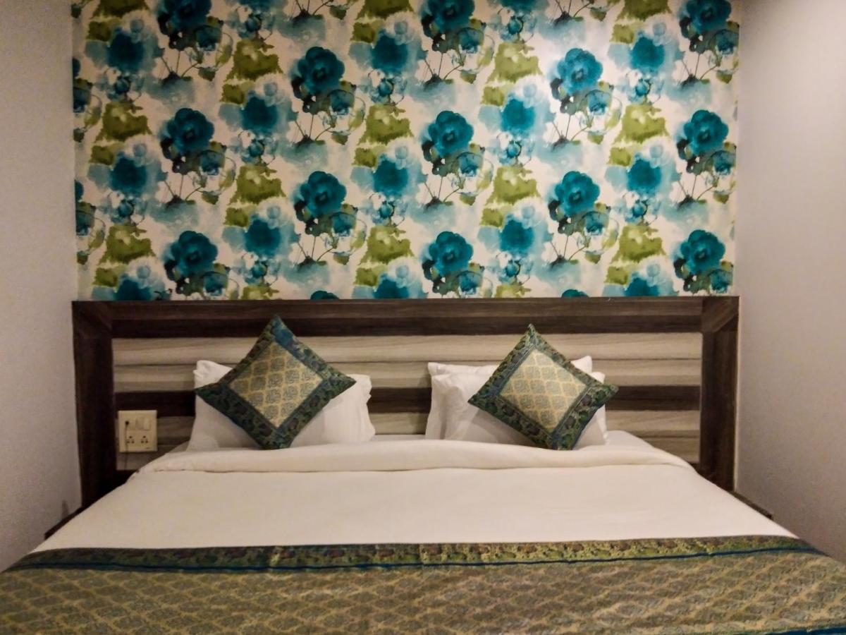 Ajay Guest House Waranasi Zewnętrze zdjęcie