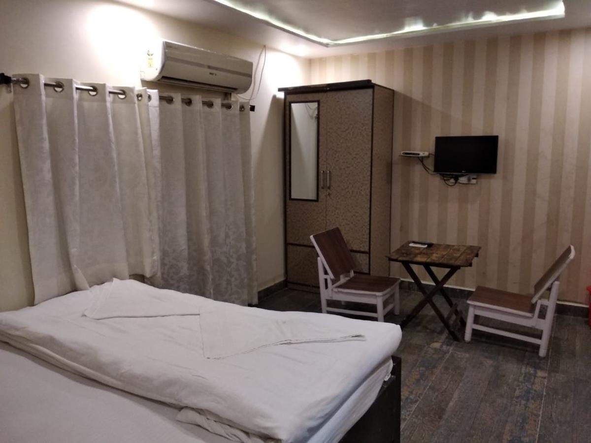 Ajay Guest House Waranasi Zewnętrze zdjęcie