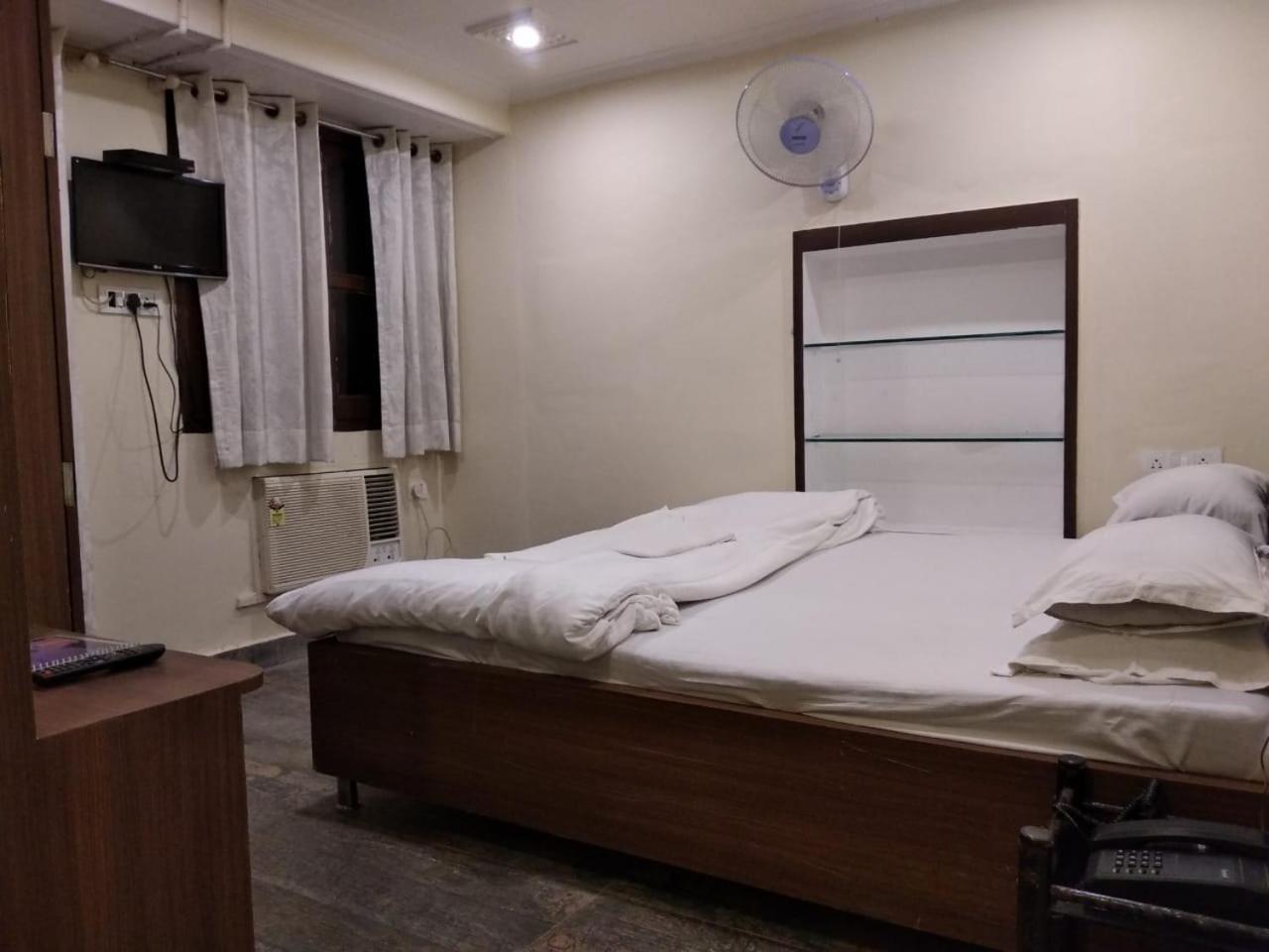 Ajay Guest House Waranasi Zewnętrze zdjęcie