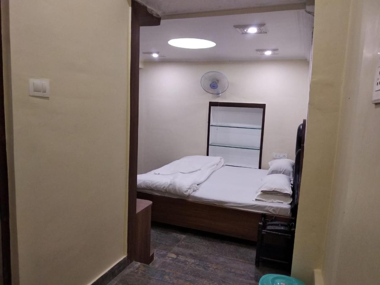 Ajay Guest House Waranasi Zewnętrze zdjęcie